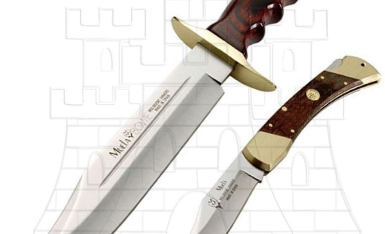 Set cuchillo y navaja Canguro 786x478 - Qualità di legno in coltelli e coltelli a serramanico