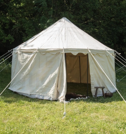 Tenda medievale rotonda - Cose imprescindibili per fare camping