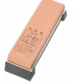 Piedra de afilar japonesa Nakato grano 1000 250x300 1 250x275 - Coltelli in titanio